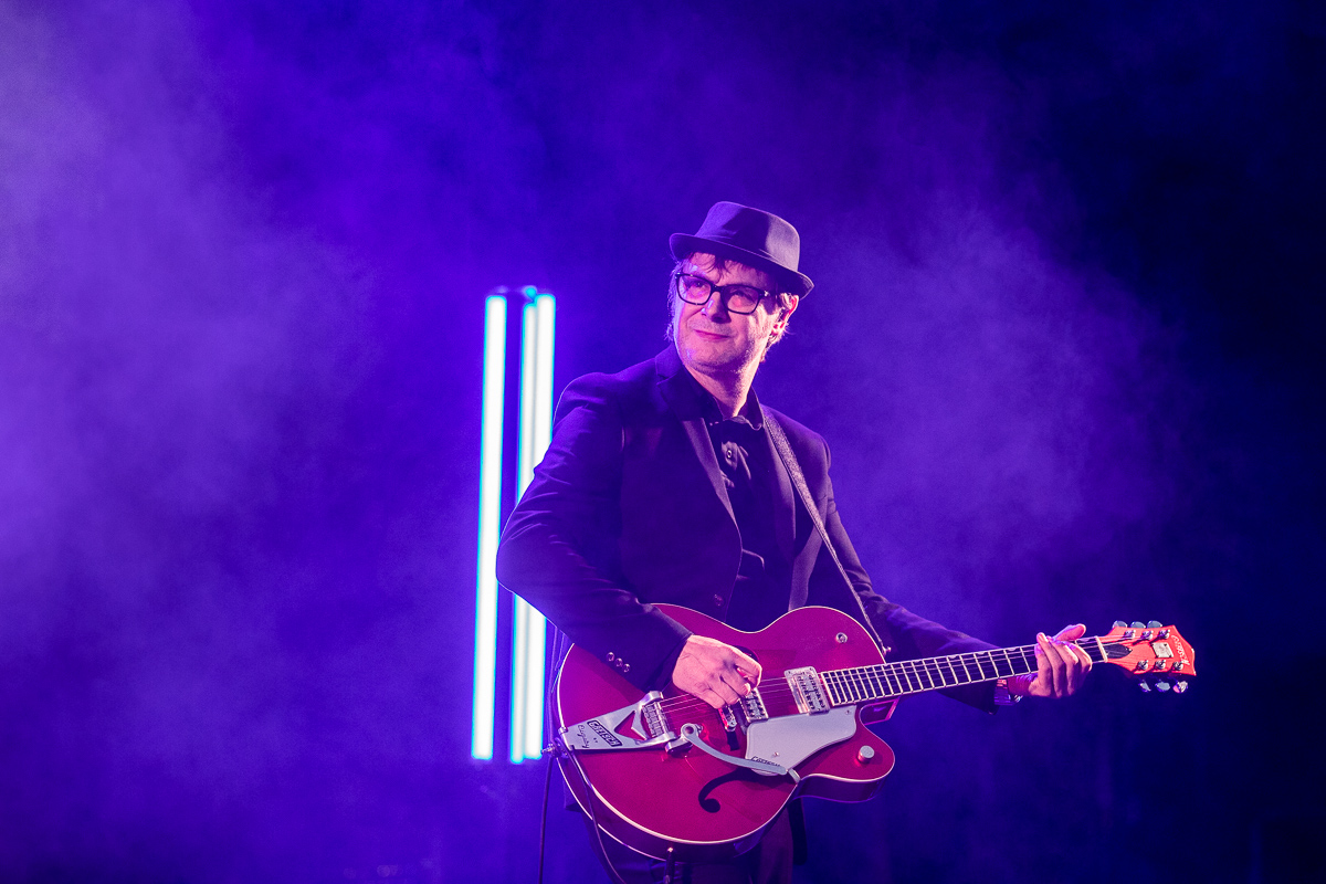 Hooverphonic @ Leuven Air, picture 5, photographed by Jürgen Bruynooghe - FrontView Magazine