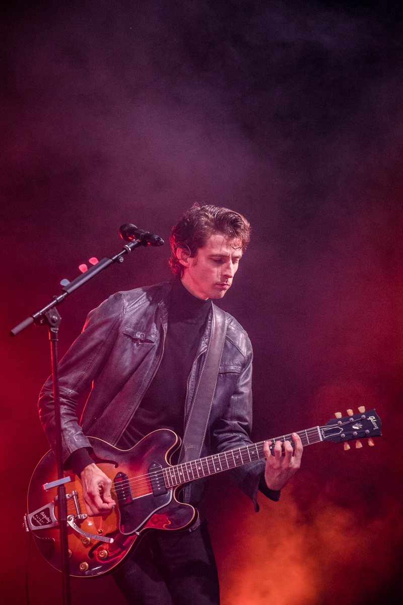 Hooverphonic @ Leuven Air, picture 8, photographed by Jürgen Bruynooghe - FrontView Magazine