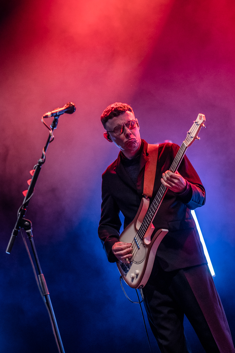 Hooverphonic @ Leuven Air, picture 11, photographed by Jürgen Bruynooghe - FrontView Magazine