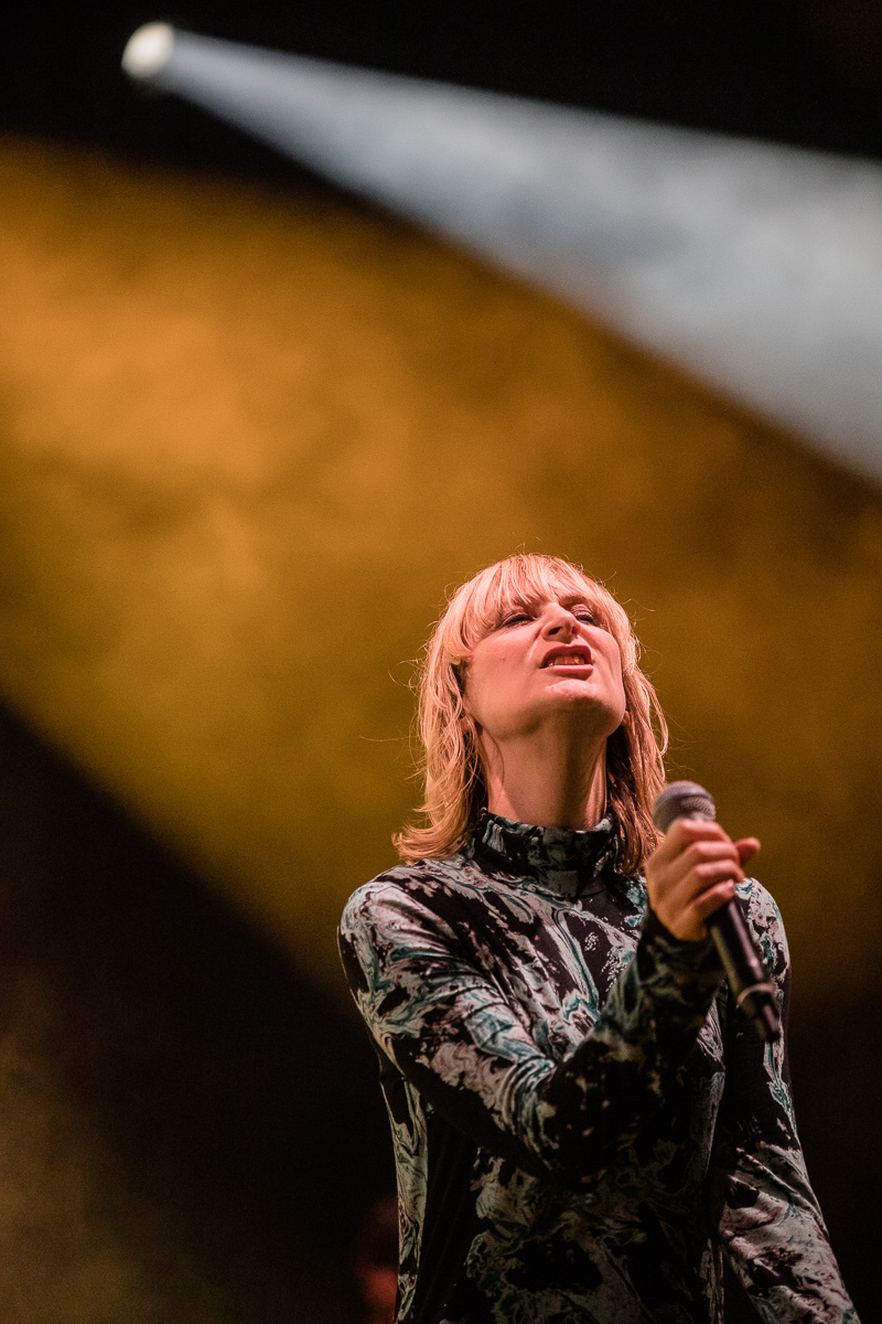 Hooverphonic @ Leuven Air, picture 33, photographed by Jürgen Bruynooghe - FrontView Magazine