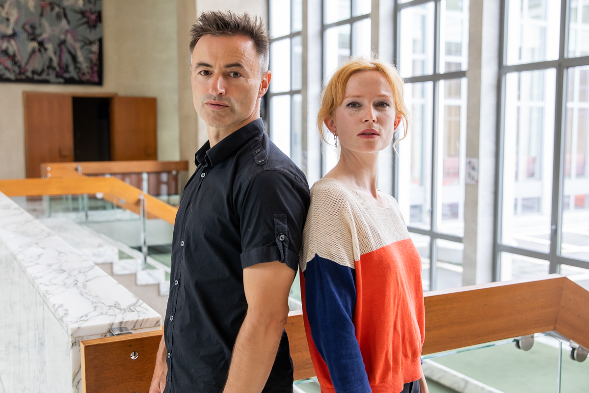 Nora+Aron @ Districthuis Deurne, foto 9, foto's door Goele Bormans - FrontView Magazine