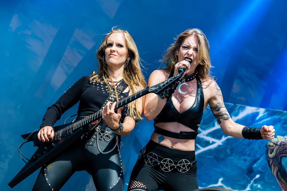 Burning Witches @ Alcatraz, picture 13, photographed by Dorien Goetschalckx - FrontView Magazine