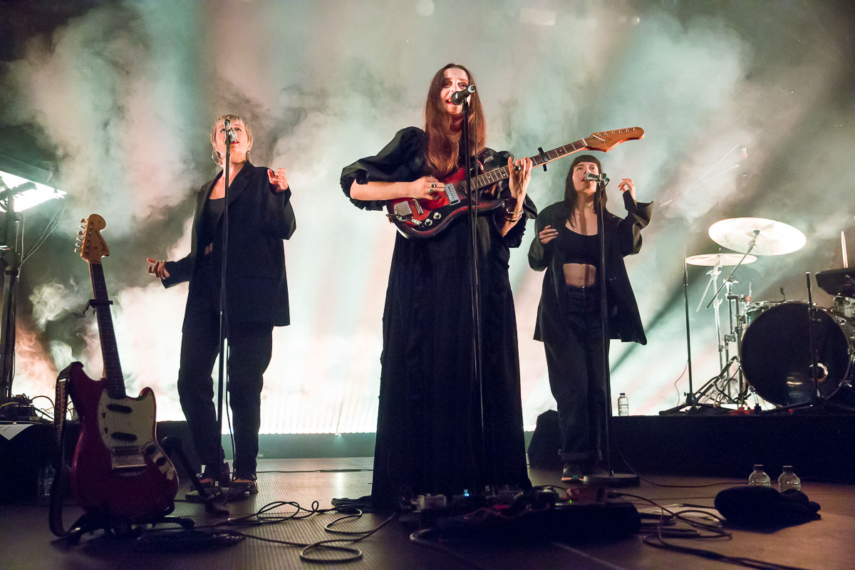 Eefje de Visser @ OLT Rivierenhof, picture 9, photographed by Marc Verdonck - FrontView Magazine