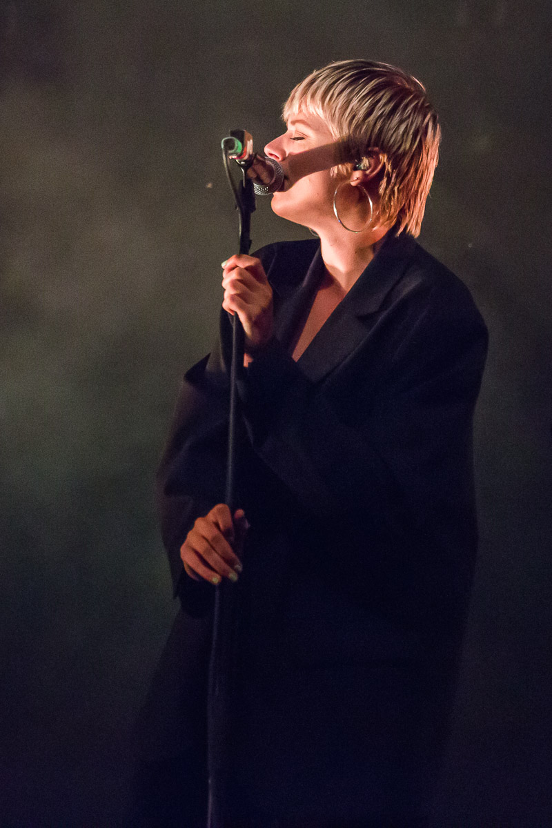 Eefje de Visser @ OLT Rivierenhof, picture 14, photographed by Marc Verdonck - FrontView Magazine