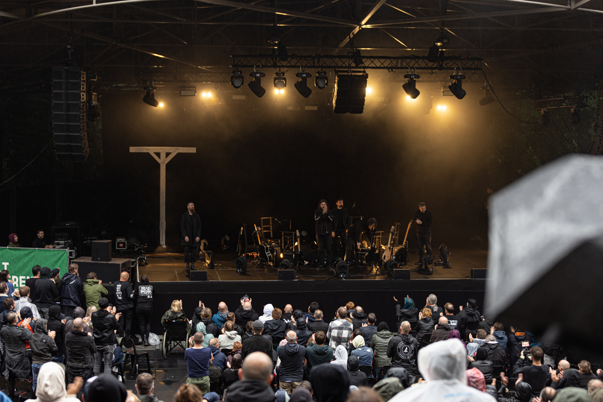 Amenra @ OLT Rivierenhof, picture 14, photographed by David Johnson - FrontView Magazine