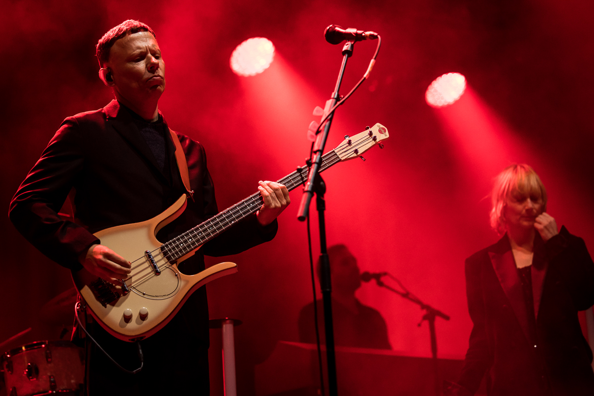 Hooverphonic @ Arena5, foto 9, foto's door Dorien Goetschalckx - FrontView Magazine