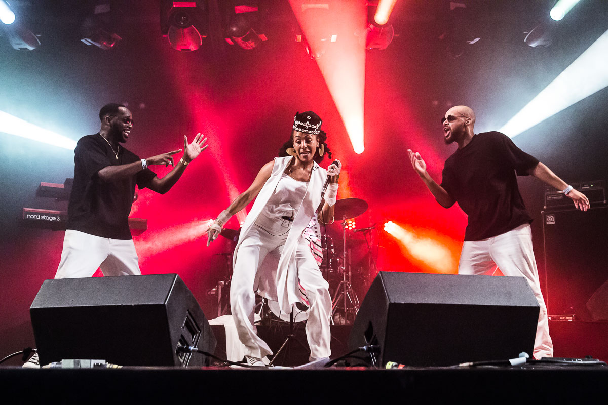 Zap Mama @ Sfinks Mundial XL, picture 22, photographed by Marc Verdonck - FrontView Magazine