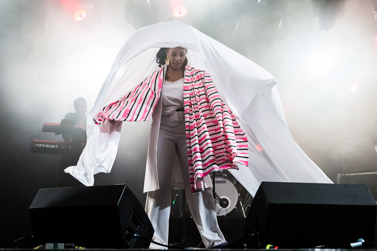 Zap Mama @ Sfinks Mundial XL, picture 23, photographed by Marc Verdonck - FrontView Magazine