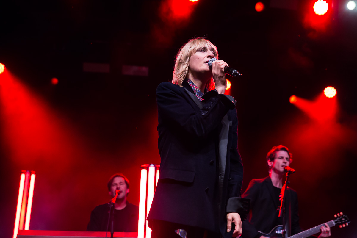 Hooverphonic @ OLT Rivierenhof, picture 12, photographed by Marc Verdonck - FrontView Magazine