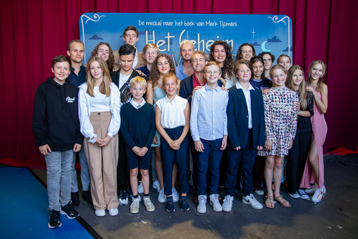 Première Het geheim van teveel torens - Group Deliquento @ Waagnatie, foto 45, foto's door Goele Bormans - FrontView Magazine