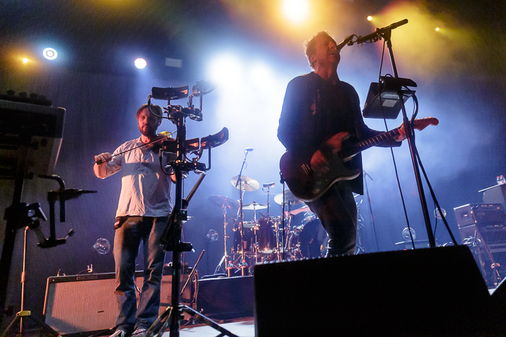 dEUS @ Crammerock, foto 11, foto's door Peter Smet - FrontView Magazine