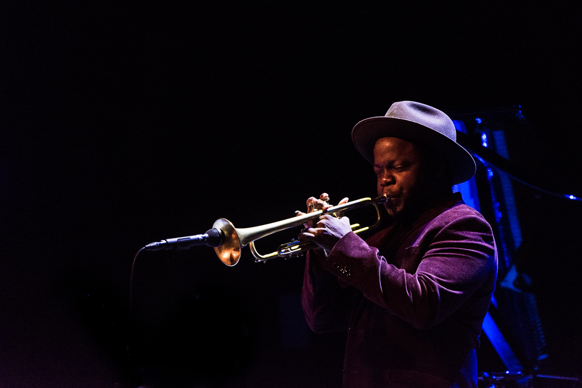 Ambrose Akinmusire @ De Roma, picture 1, photographed by Ann Carpentier - FrontView Magazine