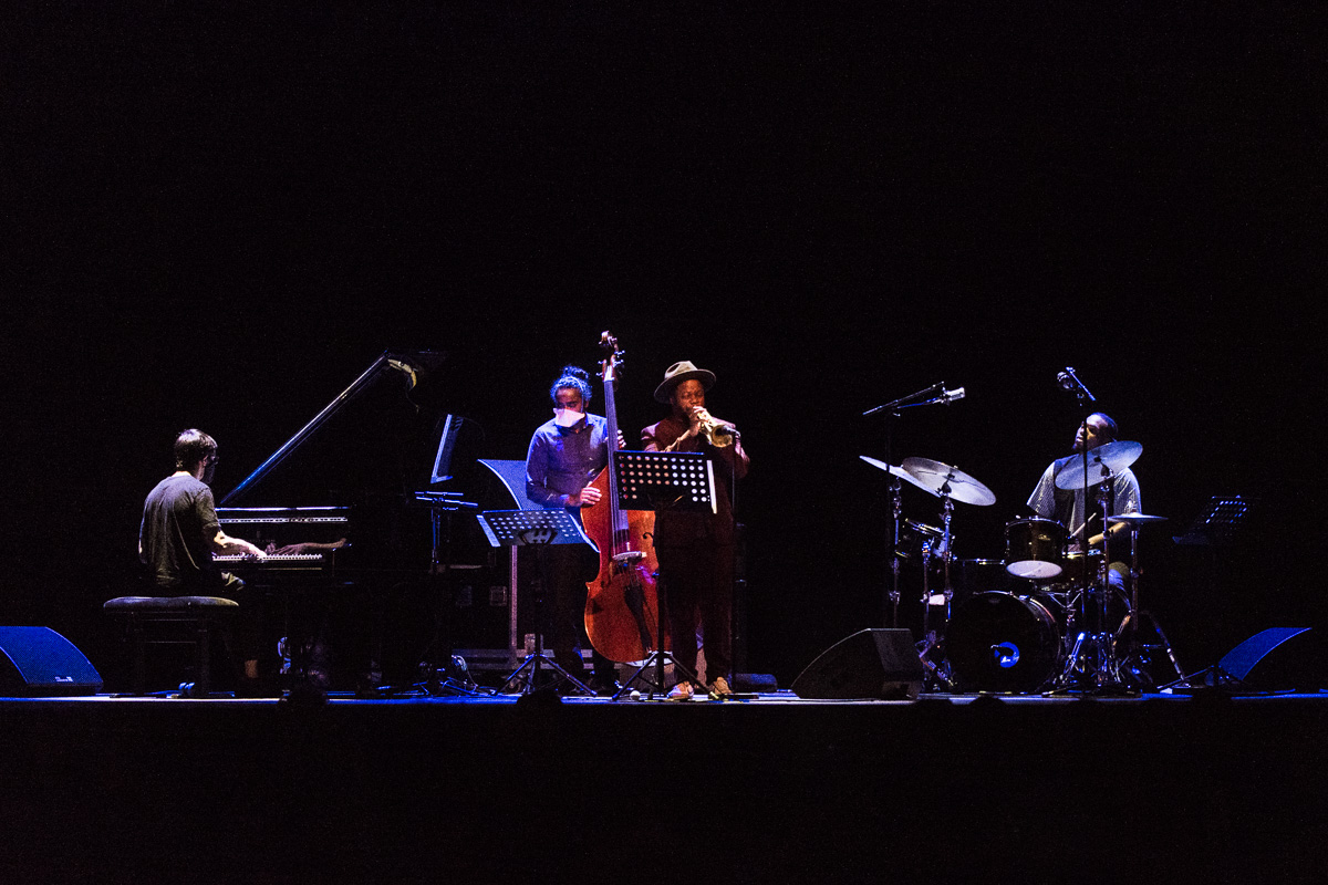 Ambrose Akinmusire @ De Roma, picture 6, photographed by Ann Carpentier - FrontView Magazine