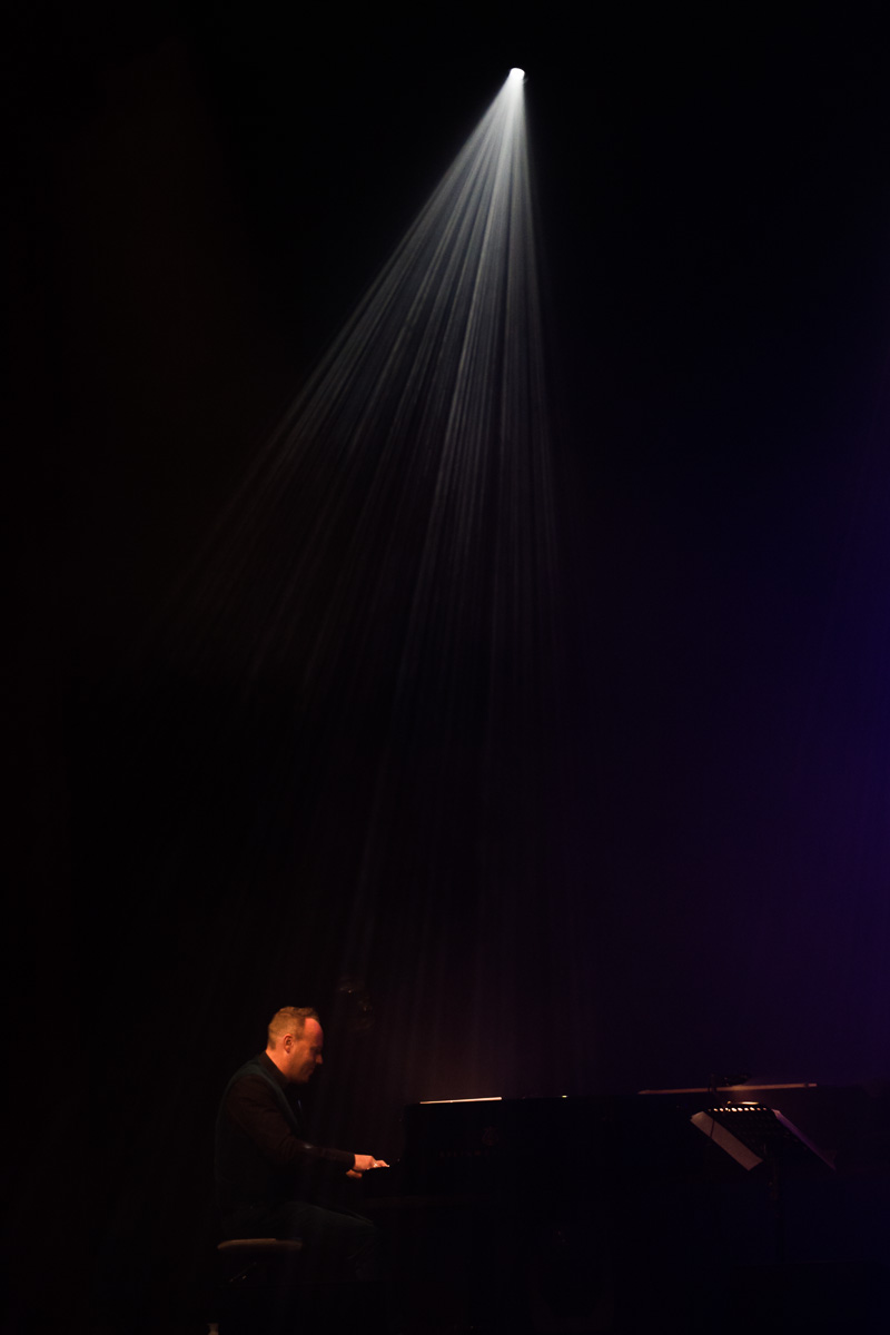 Jef Neve @ De Roma, picture 1, photographed by Ann Carpentier - FrontView Magazine