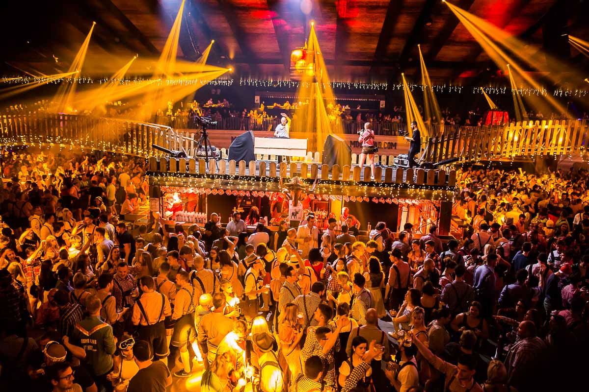 Moose Bar XXL @ Sportpaleis, picture 11, photographed by Marc Verdonck - FrontView Magazine