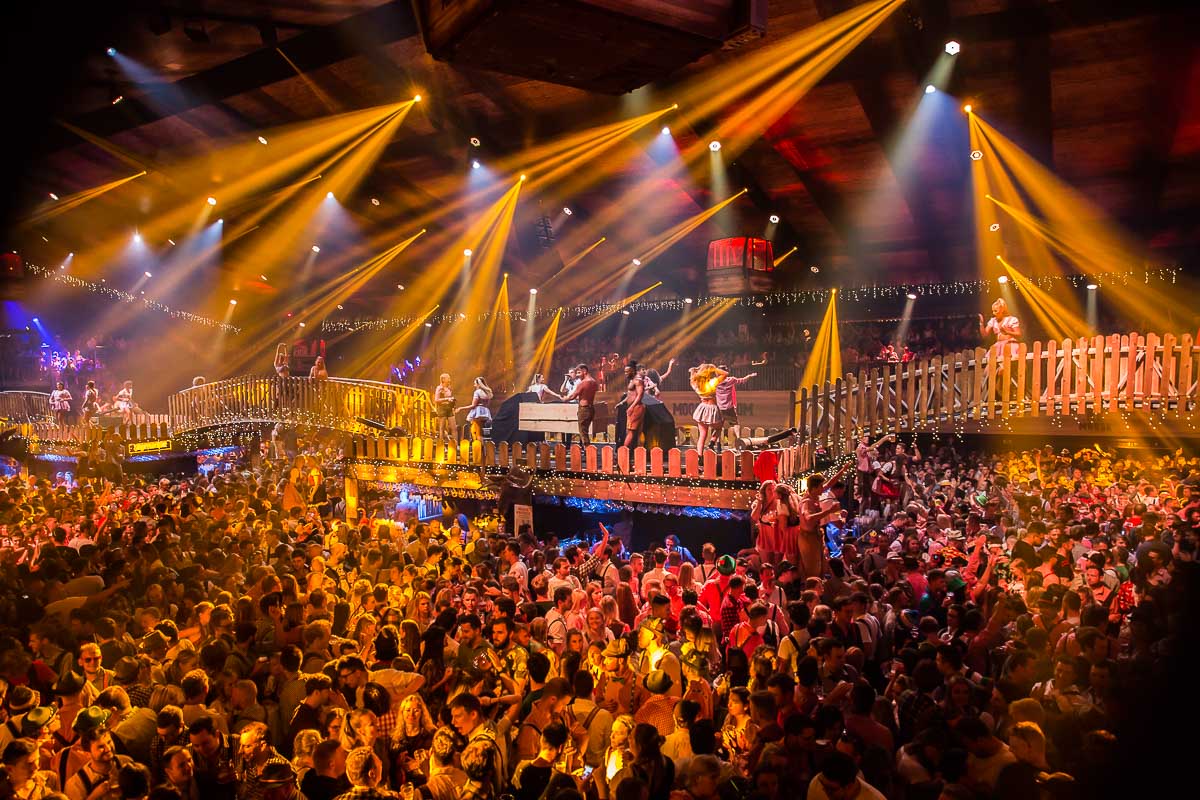 Moose Bar XXL @ Sportpaleis, picture 31, photographed by Marc Verdonck - FrontView Magazine