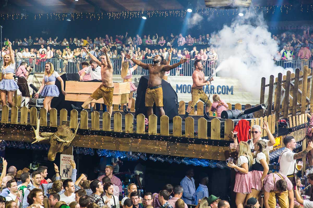 Moose Bar XXL @ Sportpaleis, picture 33, photographed by Marc Verdonck - FrontView Magazine