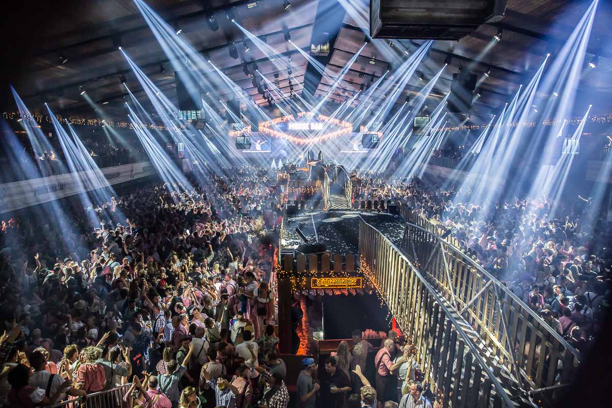 Moose Bar XXL @ Sportpaleis, picture 68, photographed by Marc Verdonck - FrontView Magazine
