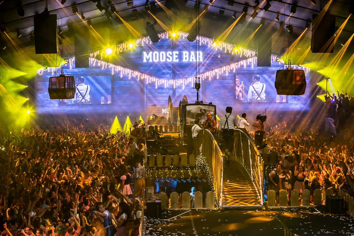Moose Bar XXL @ Sportpaleis, picture 70, photographed by Marc Verdonck - FrontView Magazine