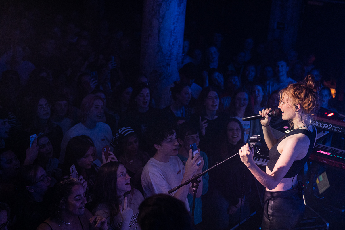 Froukje @ De Roma, picture 7, photographed by David Johnson - FrontView Magazine