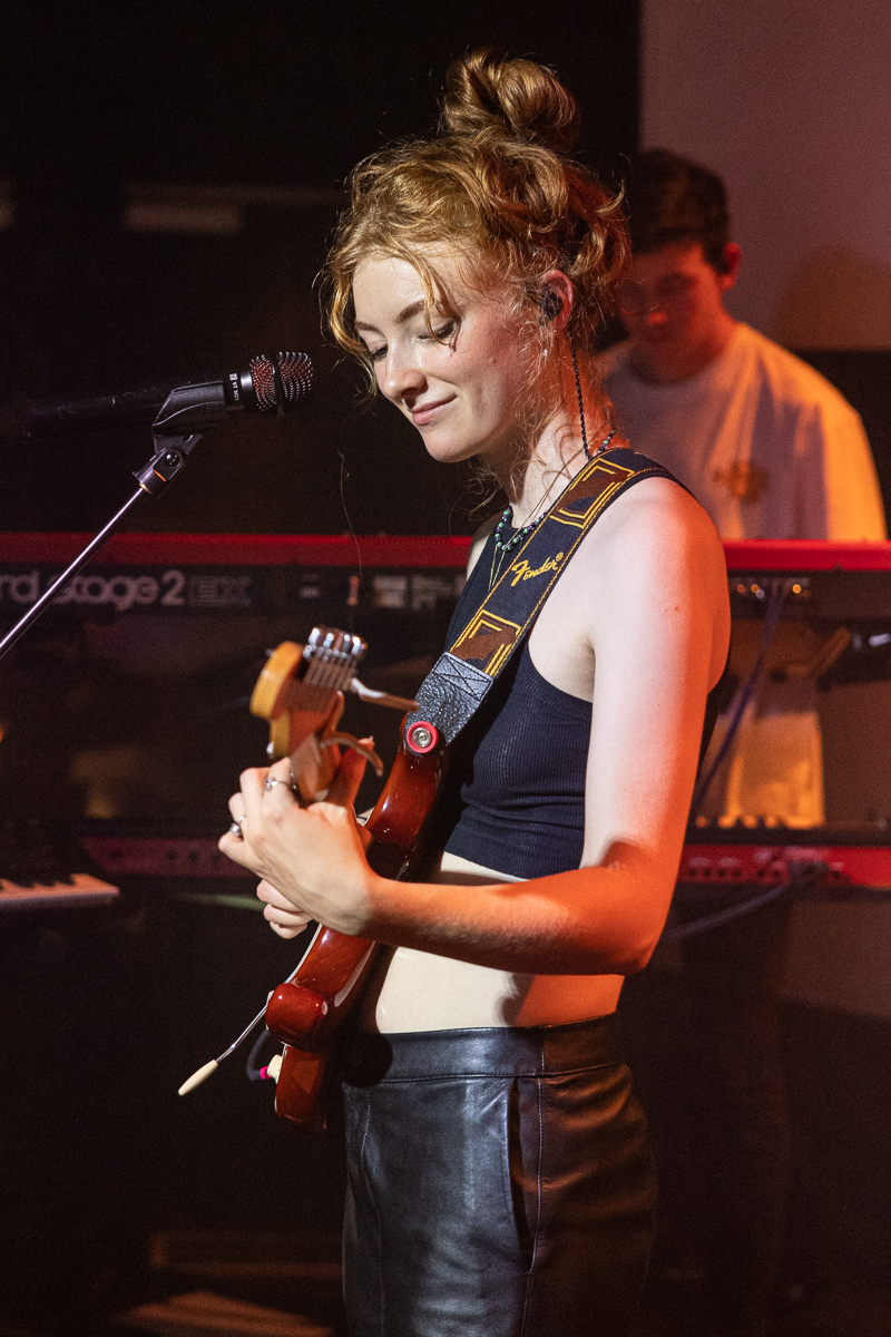 Froukje @ De Roma, picture 11, photographed by David Johnson - FrontView Magazine