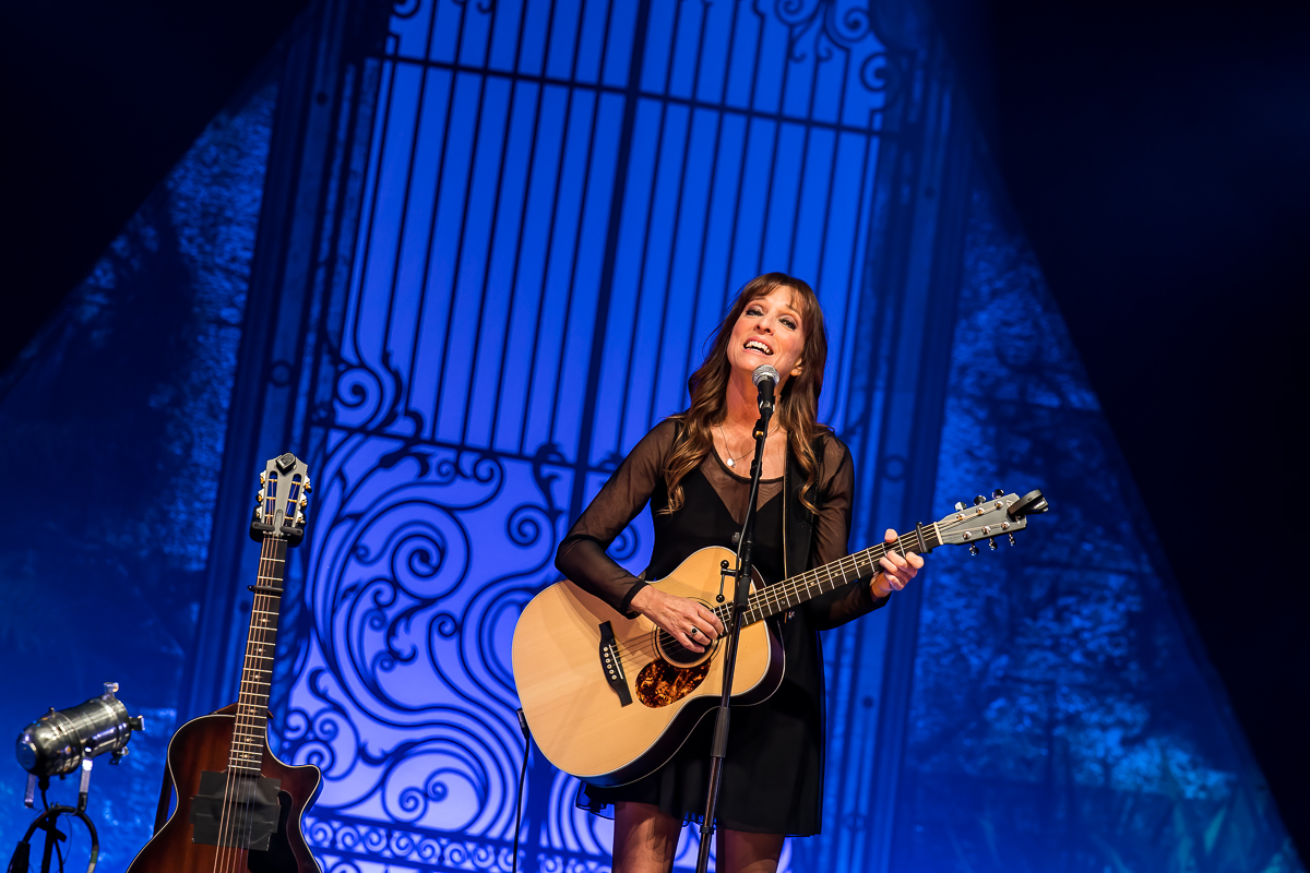 Lynda Lemay @ Koninklijk Circus, picture 9, photographed by Dorien Goetschalckx - FrontView Magazine