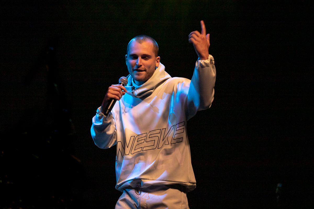 Fokke Simons @ 013 Tilburg, picture 1, photographed by Jürgen Bruynooghe - FrontView Magazine