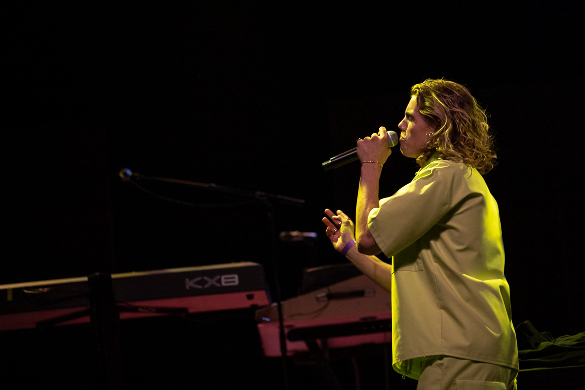 Fokke Simons @ 013 Tilburg, picture 2, photographed by Jürgen Bruynooghe - FrontView Magazine