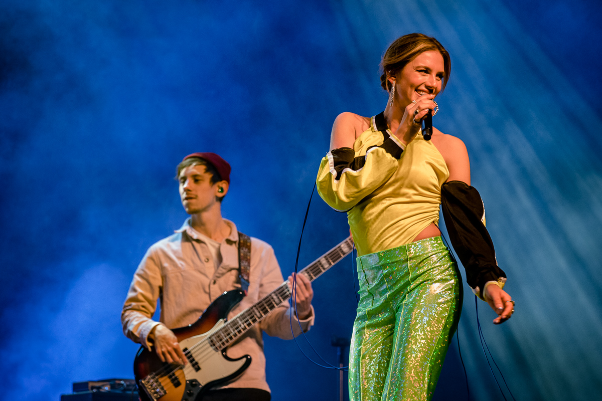 Maan @ 013 Tilburg, picture 20, photographed by Jürgen Bruynooghe - FrontView Magazine
