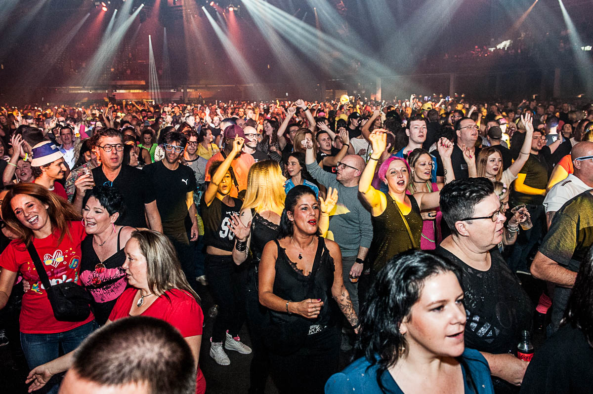 Sfeerbeelden @ i love the 90's, foto 6, foto's door Gert Daemen - FrontView Magazine