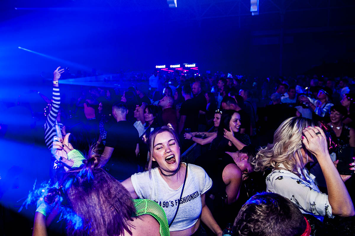 Sfeerbeelden @ i love the 90's, foto 12, foto's door Gert Daemen - FrontView Magazine