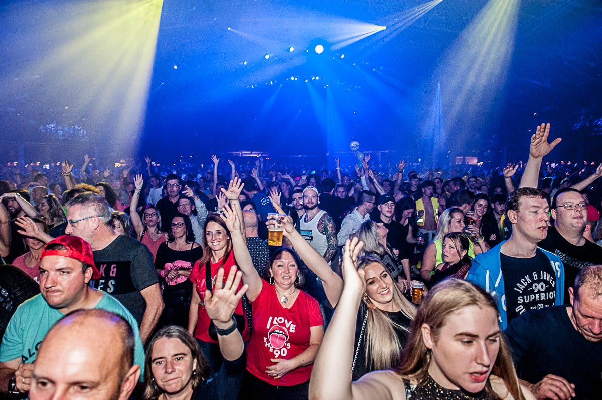 Sfeerbeelden @ i love the 90's, foto 32, foto's door Gert Daemen - FrontView Magazine