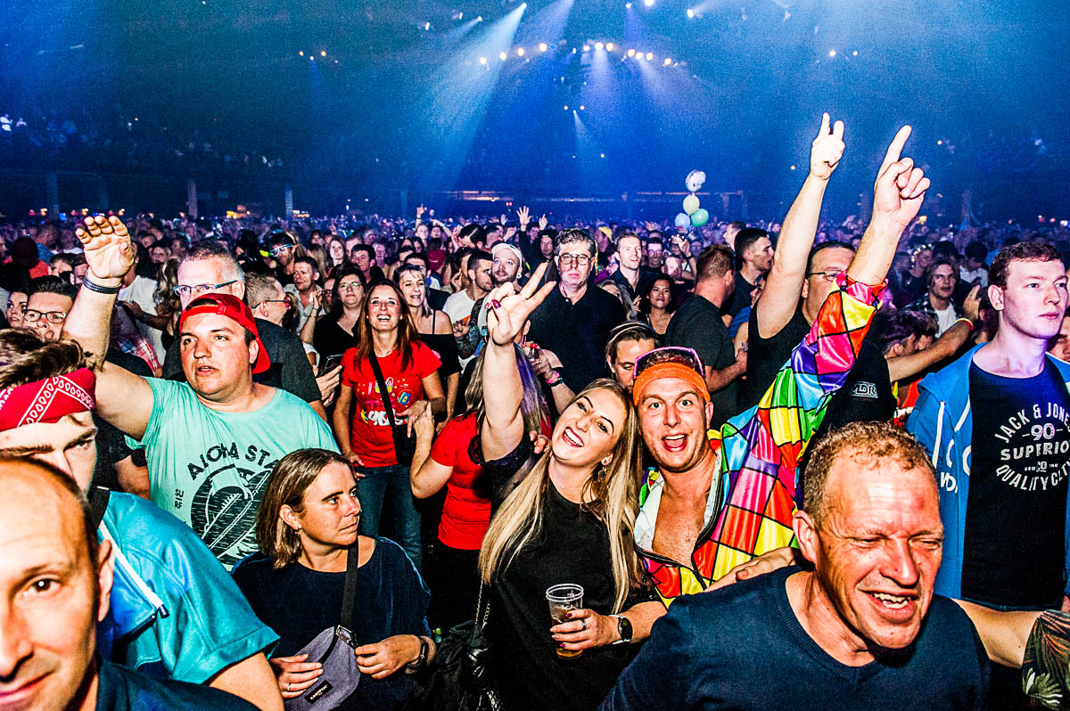 Sfeerbeelden @ i love the 90's, foto 37, foto's door Gert Daemen - FrontView Magazine