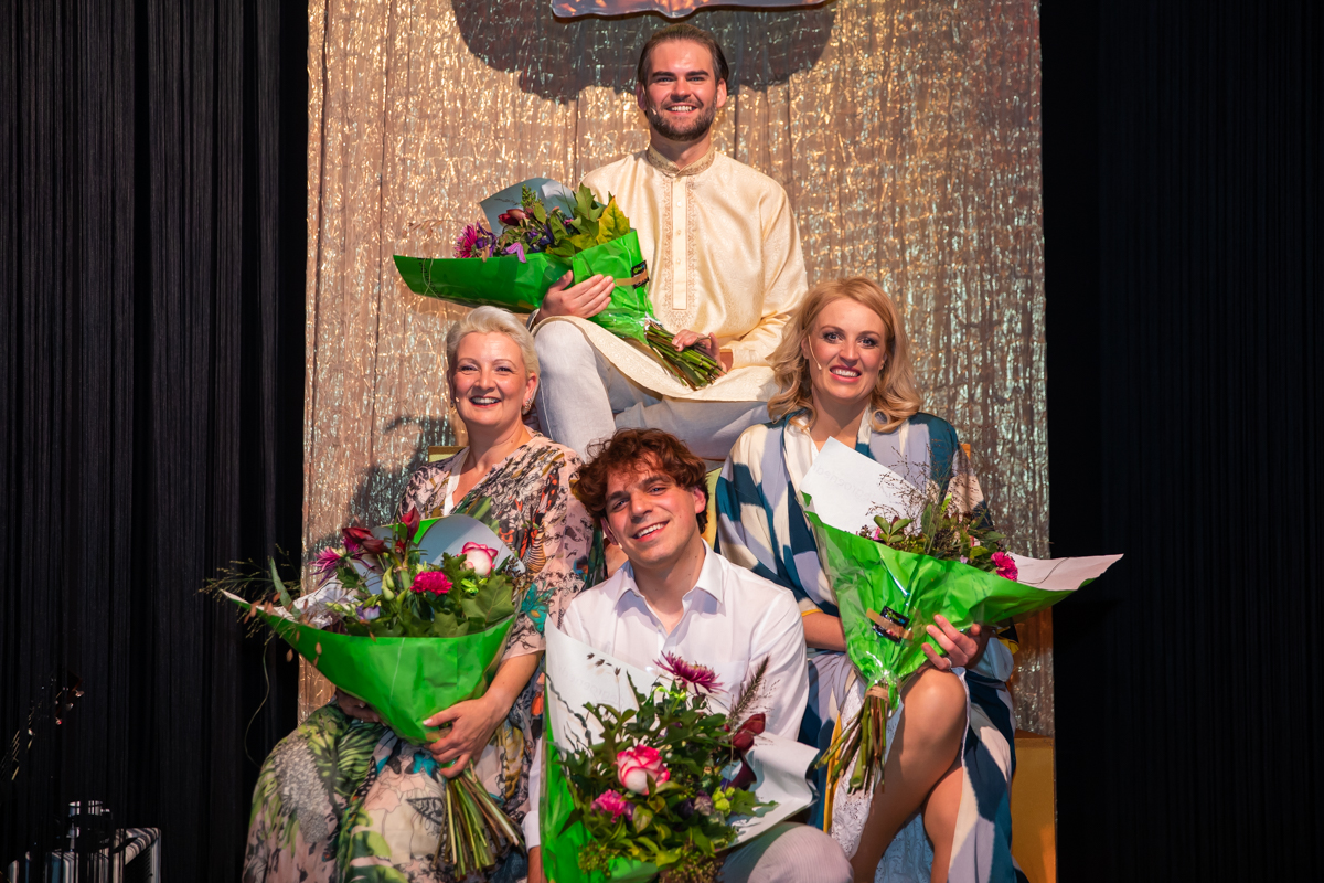 Première Ganesha @ Rode zaal Fakkeltheater, picture 35, photographed by Goele Bormans - FrontView Magazine