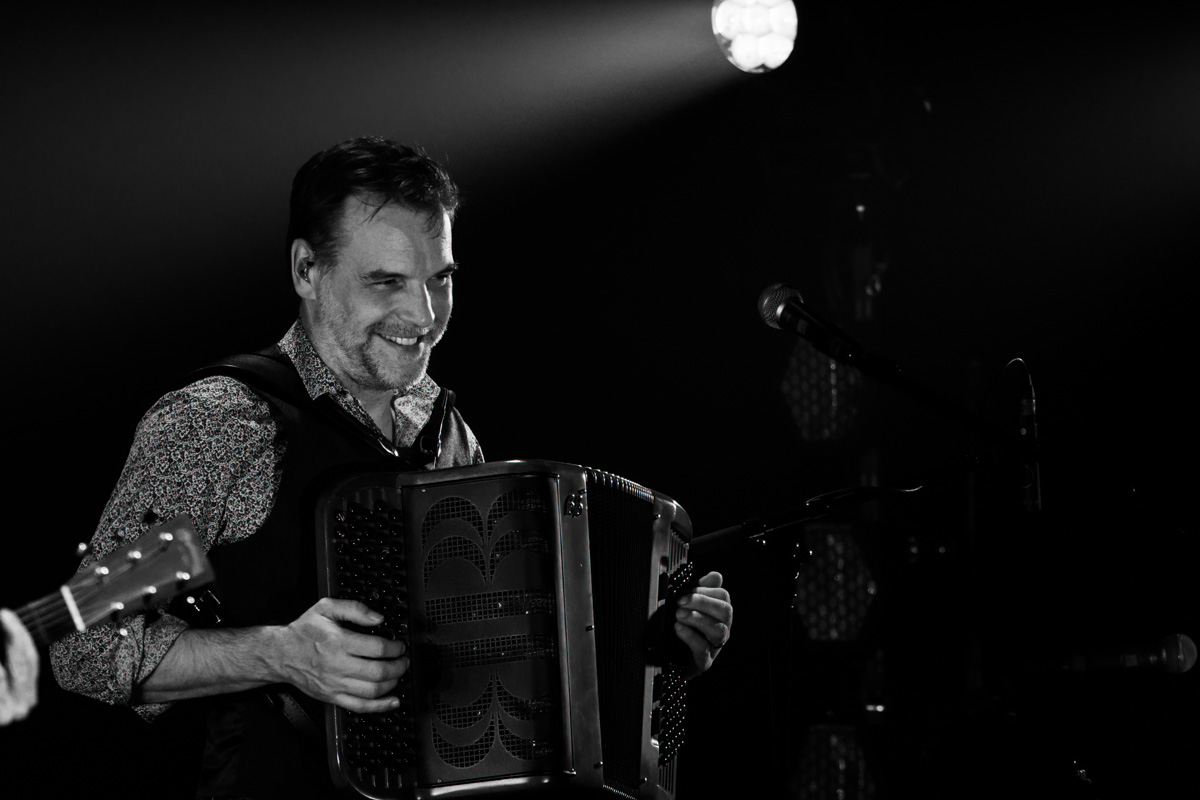 Bart Peeters & De Ideale Mannen @ De Warande, picture 14, photographed by Ann Carpentier - FrontView Magazine