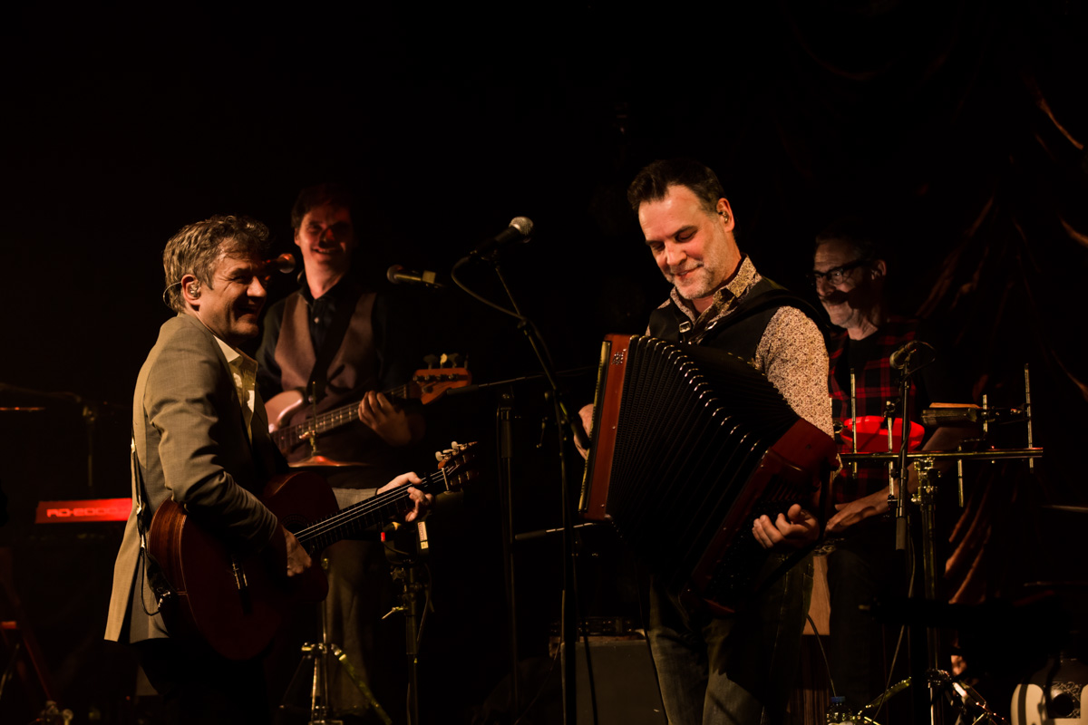 Bart Peeters & De Ideale Mannen @ De Warande, picture 18, photographed by Ann Carpentier - FrontView Magazine