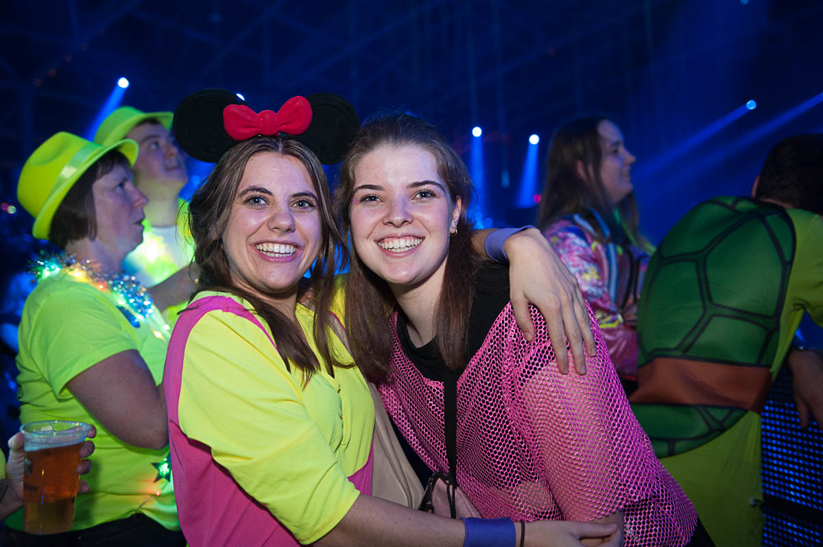 Sfeer en presentatie @ Schlagerfestival, picture 8, photographed by Gert Daemen - FrontView Magazine