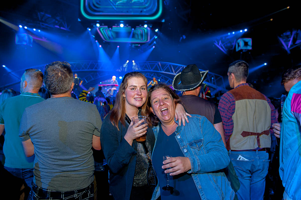 Sfeer en presentatie @ Schlagerfestival, picture 20, photographed by Gert Daemen - FrontView Magazine