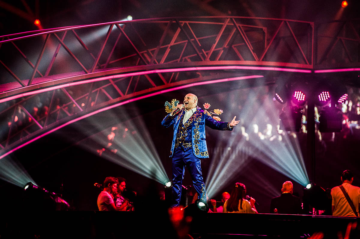 Yves Segers @ schlagerfestival, picture 1, photographed by Gert Daemen - FrontView Magazine