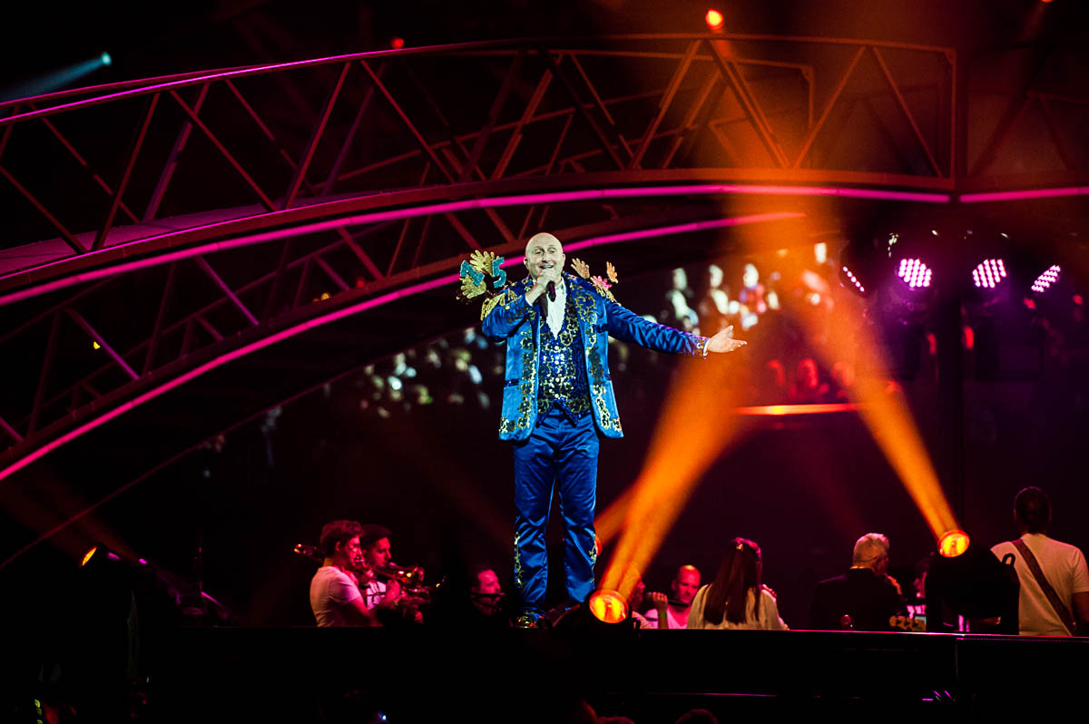 Yves Segers @ schlagerfestival, picture 3, photographed by Gert Daemen - FrontView Magazine