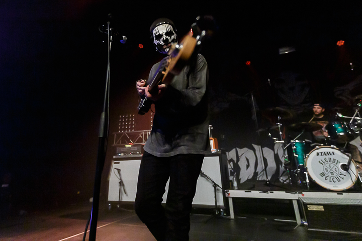 Fleddy Melculy + support Tangled Horns @ Warande Turnhout, picture 18, photographed by Peter Smet - FrontView Magazine