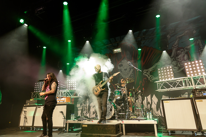 Fleddy Melculy + support Tangled Horns @ Warande Turnhout, picture 24, photographed by Peter Smet - FrontView Magazine