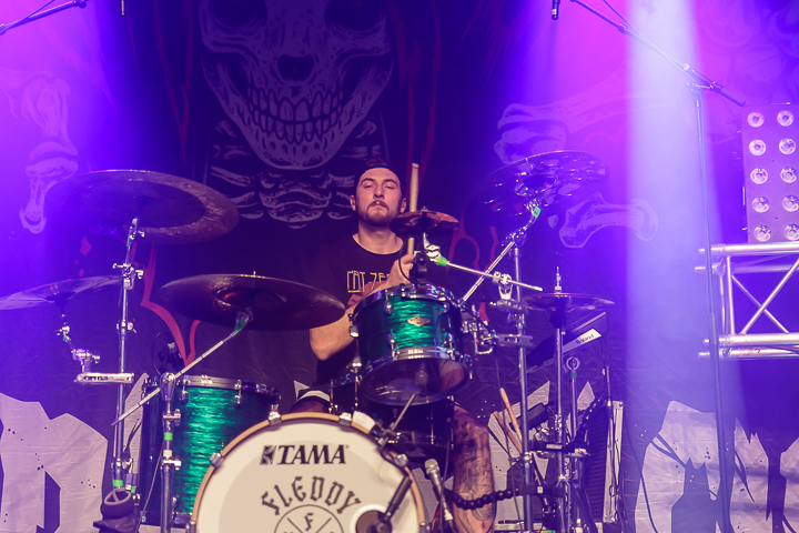 Fleddy Melculy + support Tangled Horns @ Warande Turnhout, picture 28, photographed by Peter Smet - FrontView Magazine