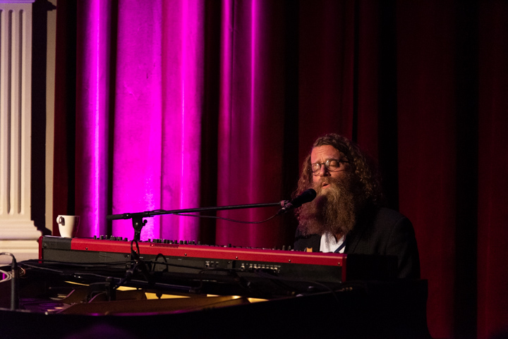 Ben Caplan & Gabrielle Papillon @ DeCasino, picture 18, photographed by Johan Van Buggenhout - FrontView Magazine