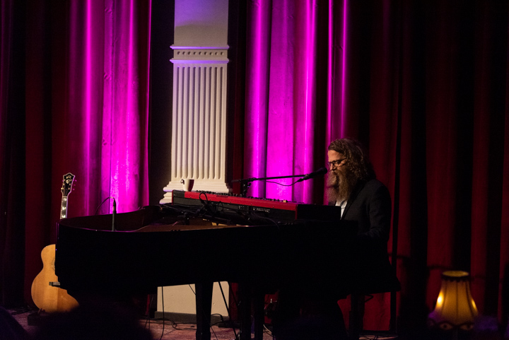 Ben Caplan & Gabrielle Papillon @ DeCasino, picture 19, photographed by Johan Van Buggenhout - FrontView Magazine