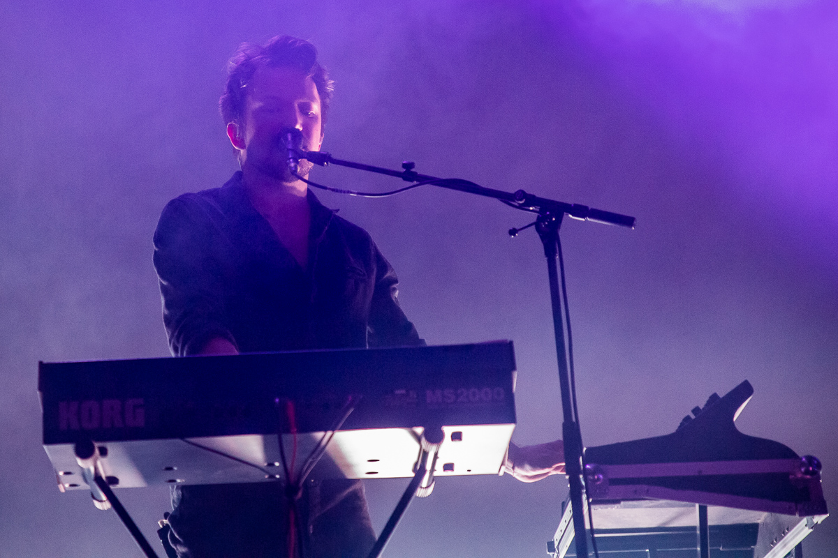 Emma Bale @ Het Depot, picture 16, photographed by Jürgen Bruynooghe - FrontView Magazine