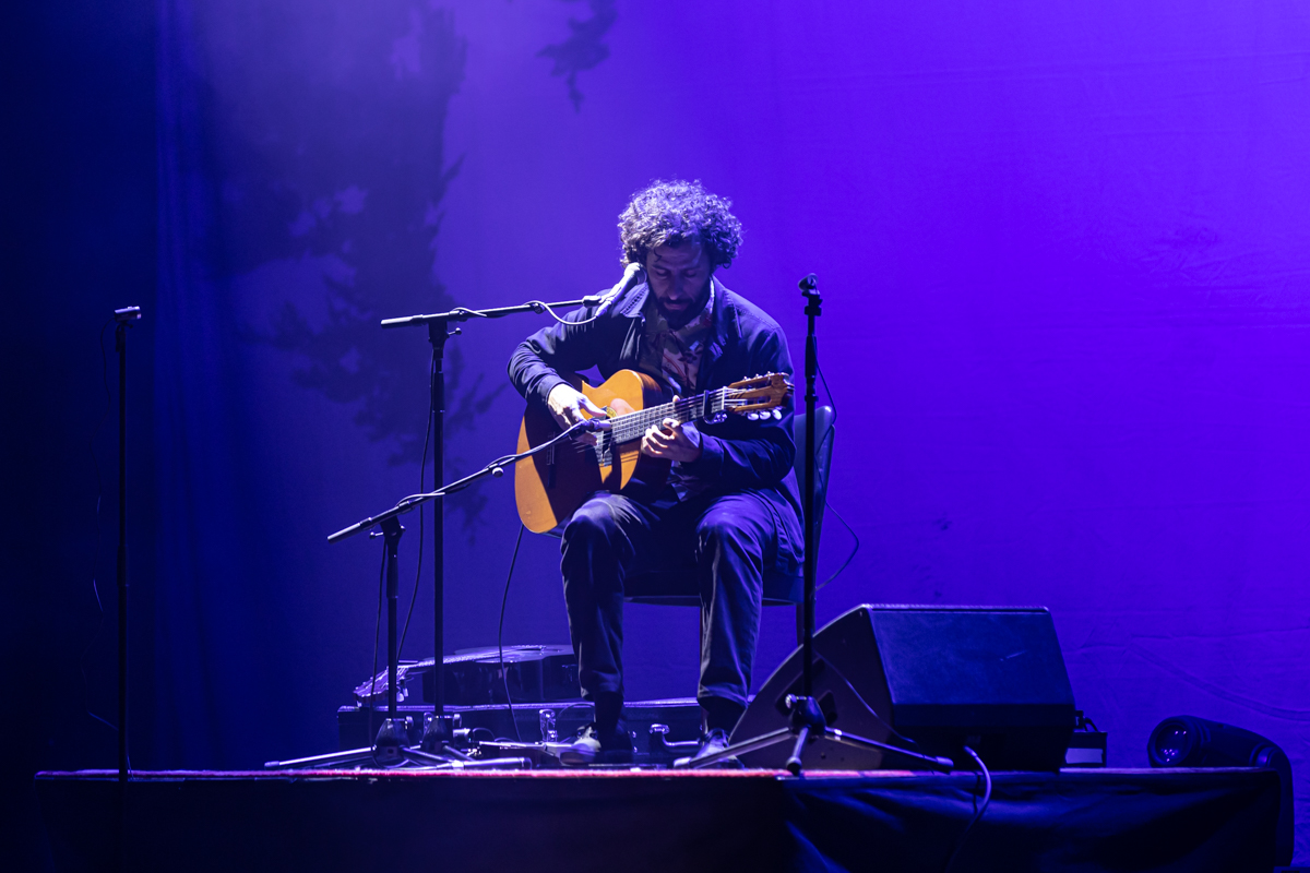 José González @ De Roma, picture 3, photographed by David Johnson - FrontView Magazine
