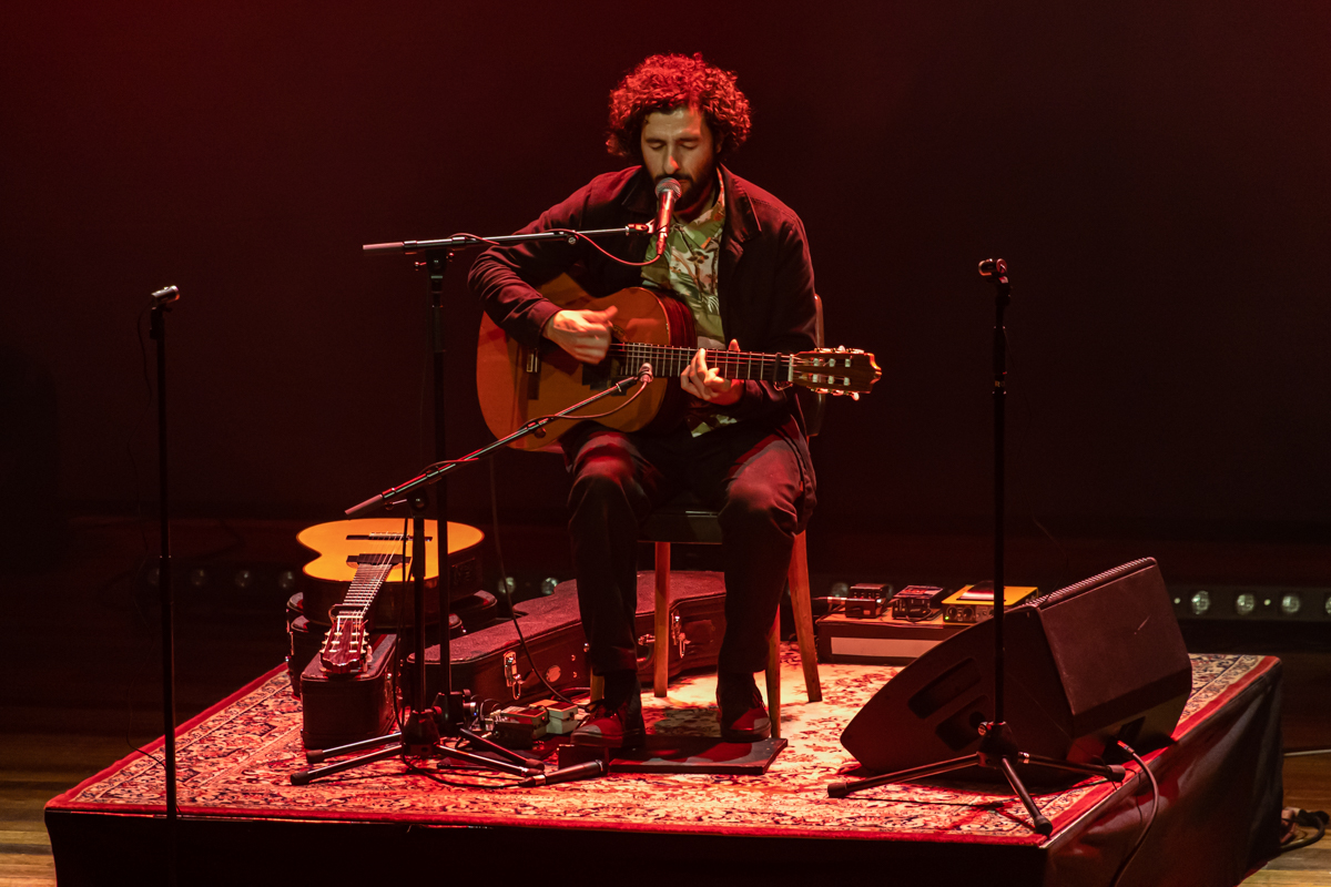 José González @ De Roma, picture 11, photographed by David Johnson - FrontView Magazine