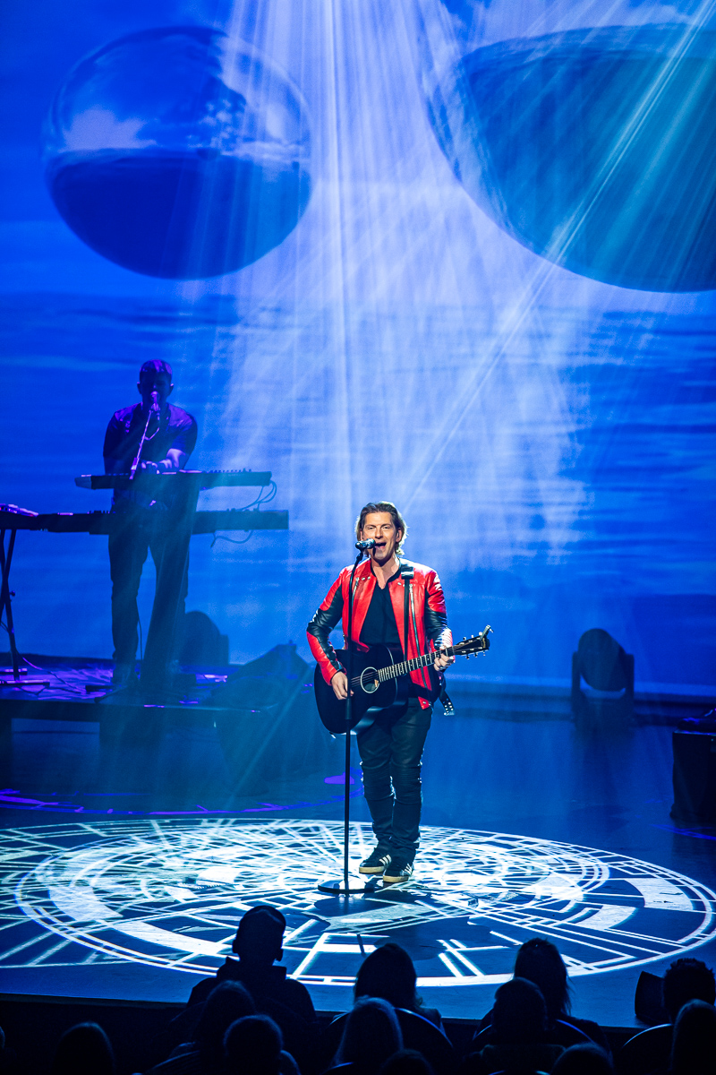 Gene Thomas @ Stadsschouwburg Antwerpen, foto 11, foto's door Dimitri Vanlommel - FrontView Magazine