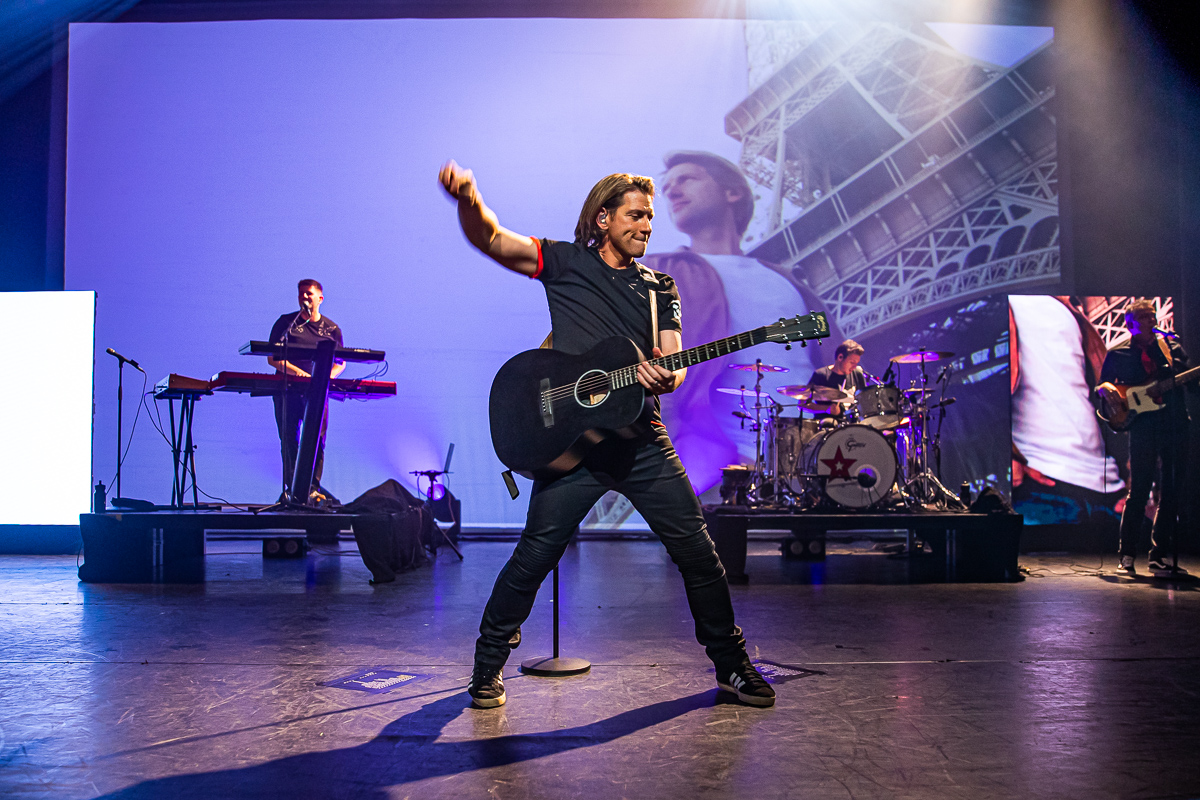 Gene Thomas @ Stadsschouwburg Antwerpen, foto 38, foto's door Dimitri Vanlommel - FrontView Magazine